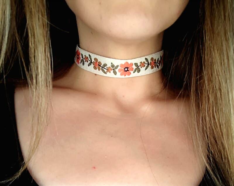 Choker Primavera Foto principal scaled